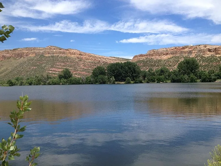 Walk to Watson Reservoir