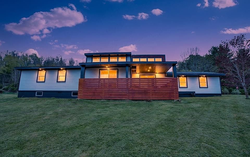 1st image of 2 Barnes Dr