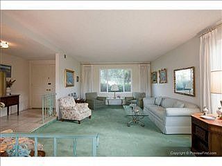 5th image of 6310 Lake Shore Dr
