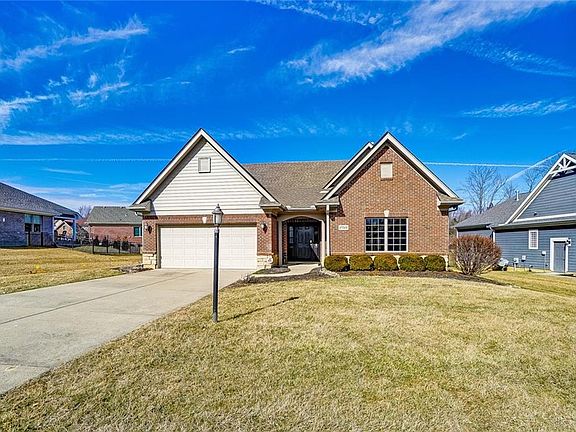 3rd image of 1755 Country Corner Ln