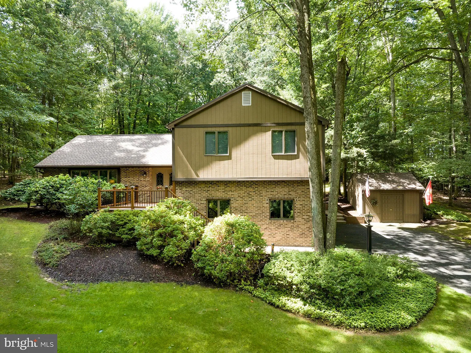 421 W Shadow Ln photo 1