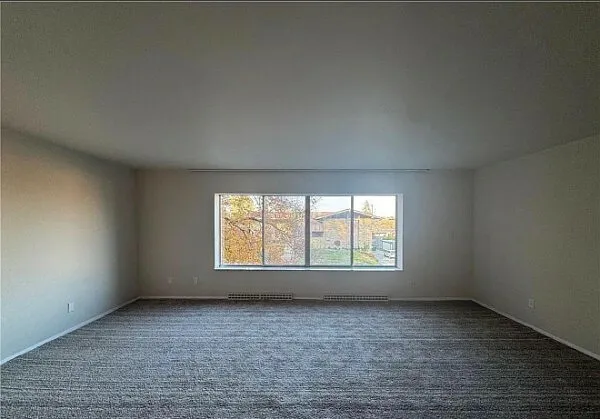 540 Heather Dr #7 — Photo 6