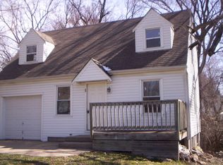 4327 N Oak Trfy, Kansas City, MO 64116