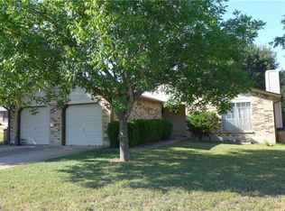 2112 Courtney St #B, Austin, TX 78745