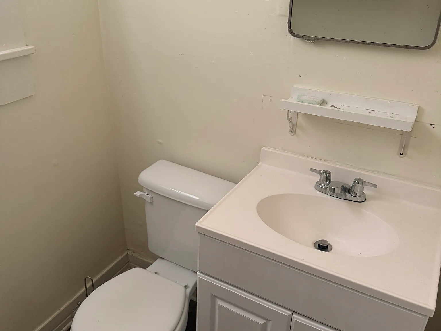 3423 W Houston St — Photo 3