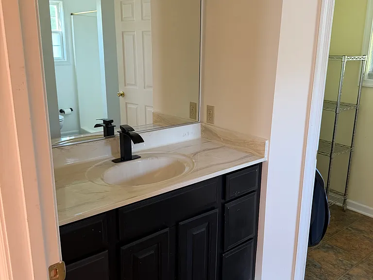 106 Clevenger Ct — Photo 25