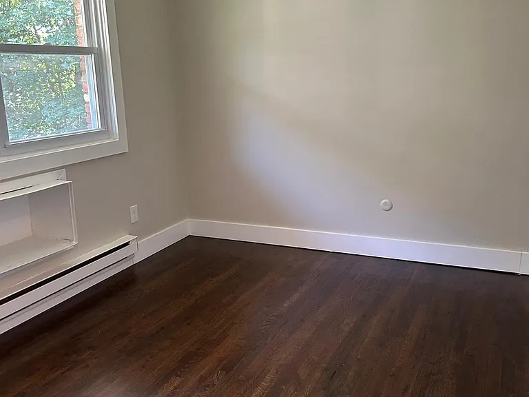 286 S Center St #15 — Photo 2
