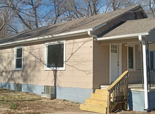 903 N Locust St, Buffalo, MO 65622