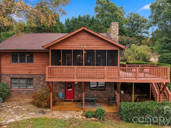 128 Mull Dr, Taylorsville, NC 28681