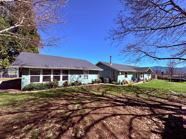 3300 Cedar Flat Rd, Williams, OR 97544