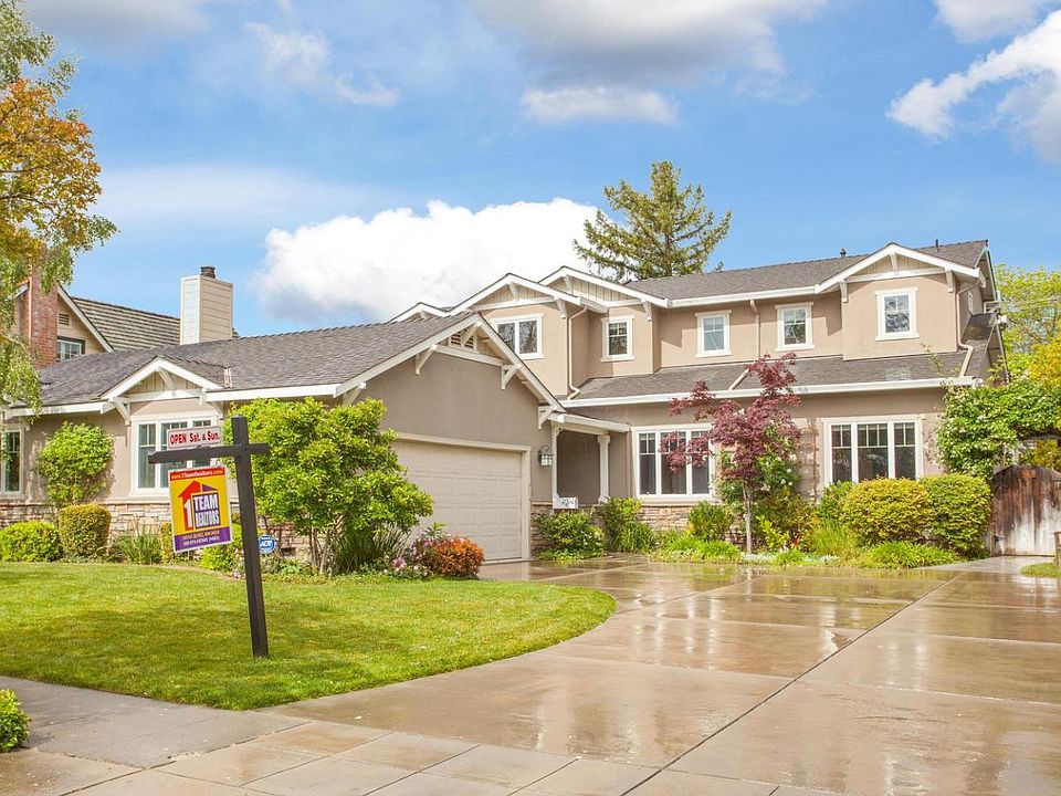 1st image of 111 Amanda Ln