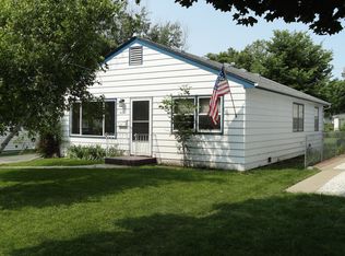 611 Picotte St, Yankton, SD 57078
