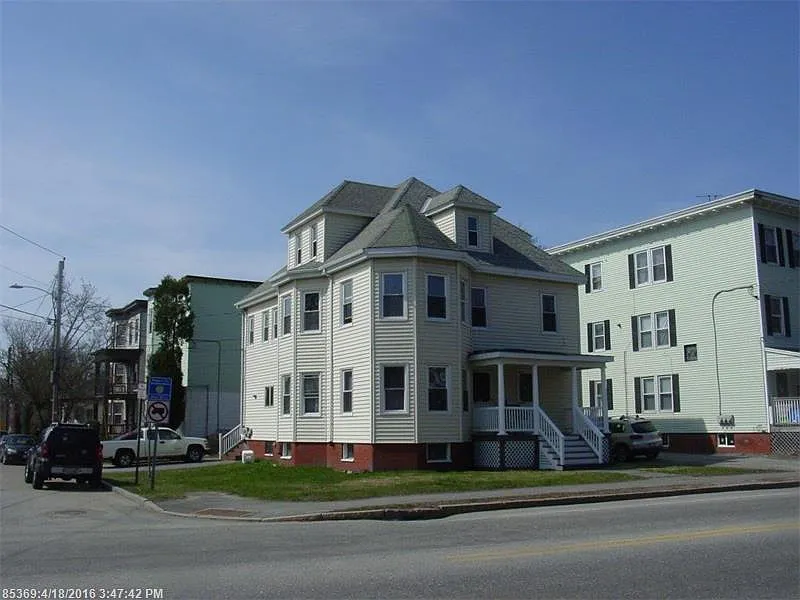 Building Photo