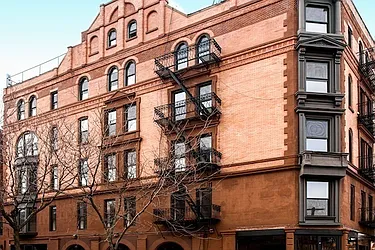 Rented by Urban Ambiance