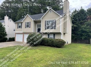 1005 Marina Trace Dr, Acworth, GA 30101