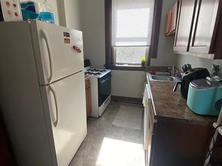 3201 Vine St — Photo 14