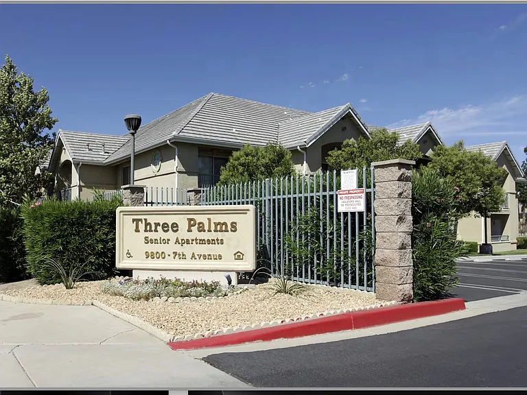 Three Palms — Photo 6