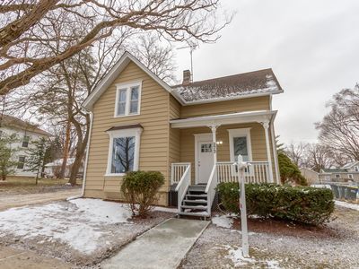 273 E Jefferson Ave, Hampshire, IL, 60140