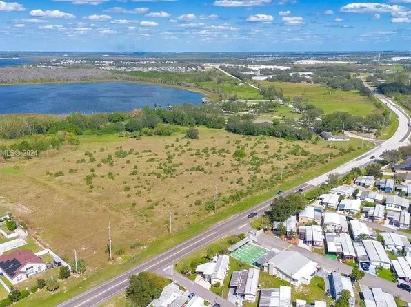 3000 Lucerne Park Rd, Winter Haven, FL 33881