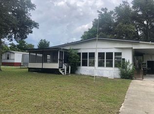 110 Salem Trl, Interlachen, FL 32148