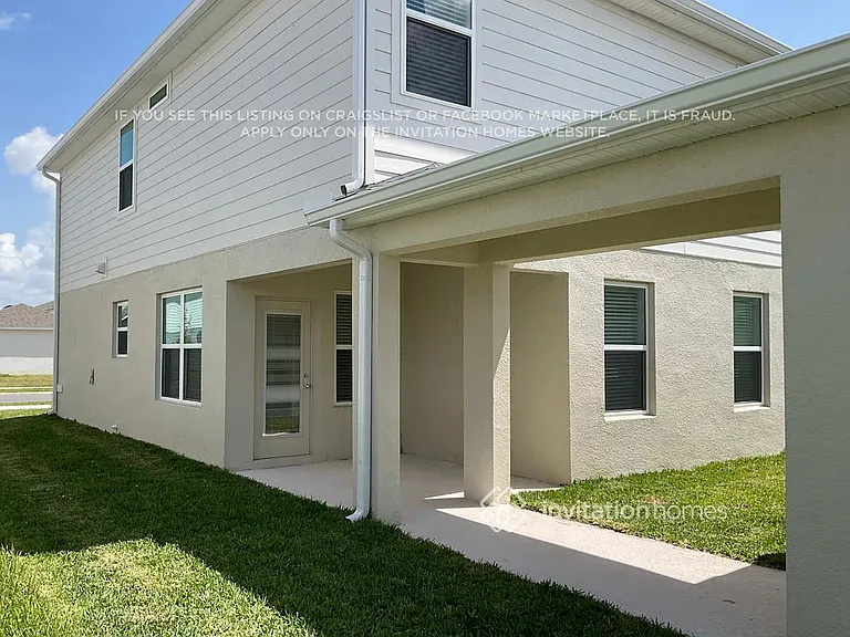 2330 Southbury Dr — Photo 17