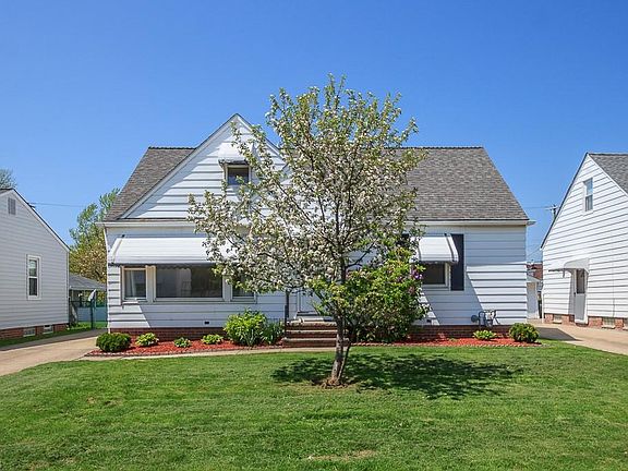 2nd image of 30173 Truman Ave