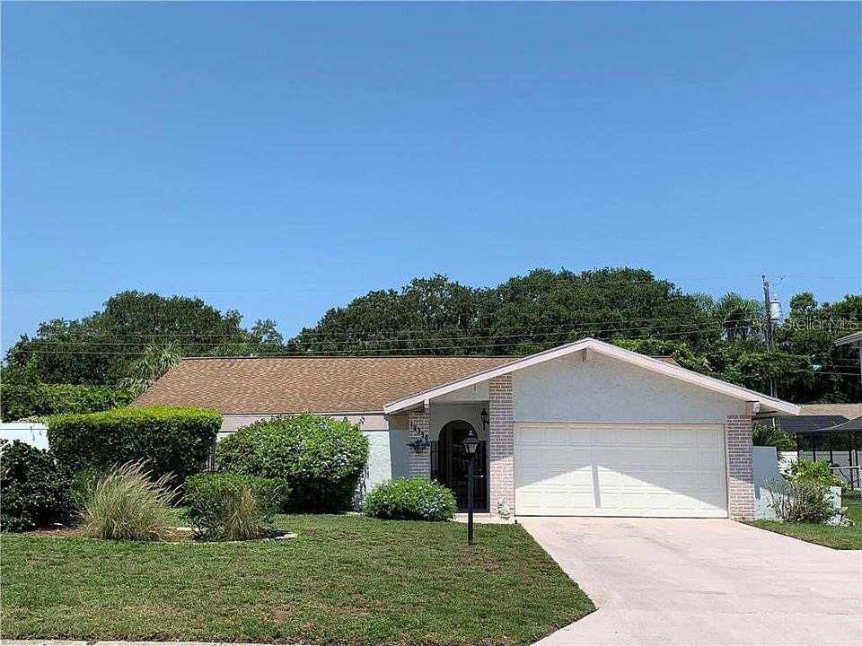 1st image of 10390 Hetrick Cir W