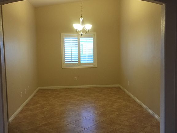 Formal dining room/office