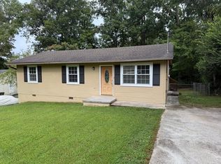 5937 W Pine Ln, Knoxville, TN 37909