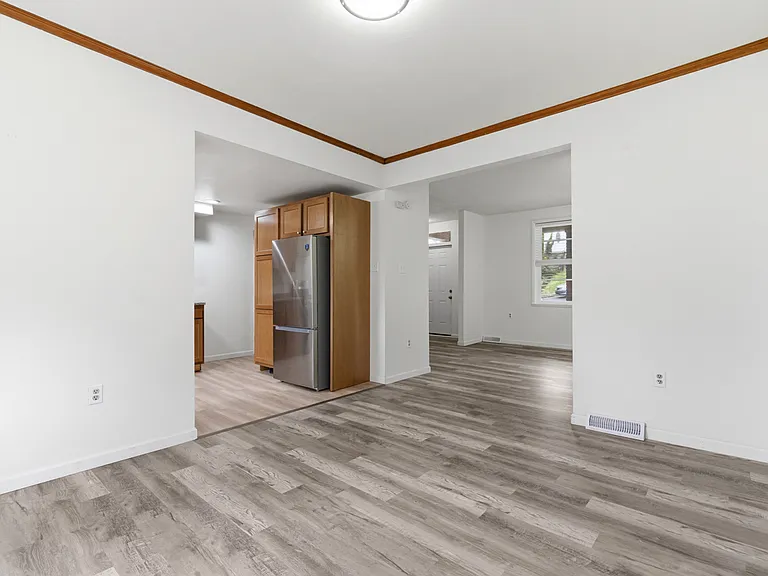 790 Highland Ave — Photo 32