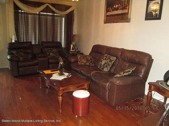 2nd image of 22 Walker St