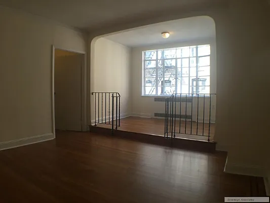 Rented by Sovereign Associates | media 26