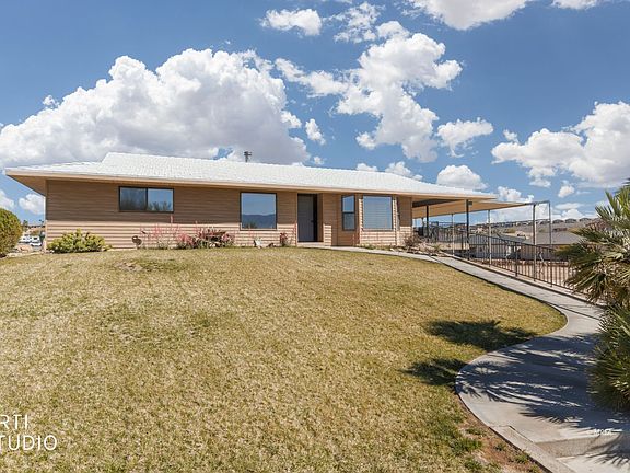 2nd image of 311 Sunvalley Dr