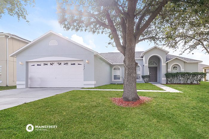 1st image of 245 Abbotsbury Dr