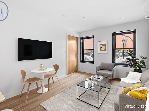 4th image of 155 Underhill Ave #1