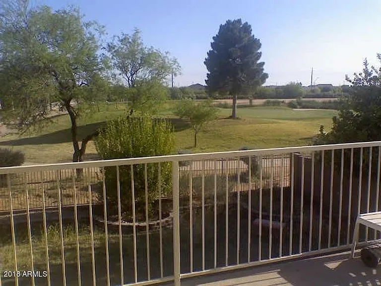 1385 E Betsy Ln — Photo 14
