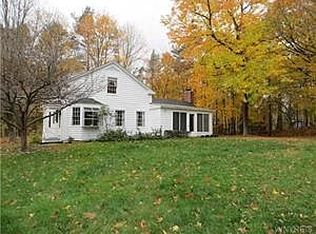 281 Girdle Rd, Elma, NY 14052