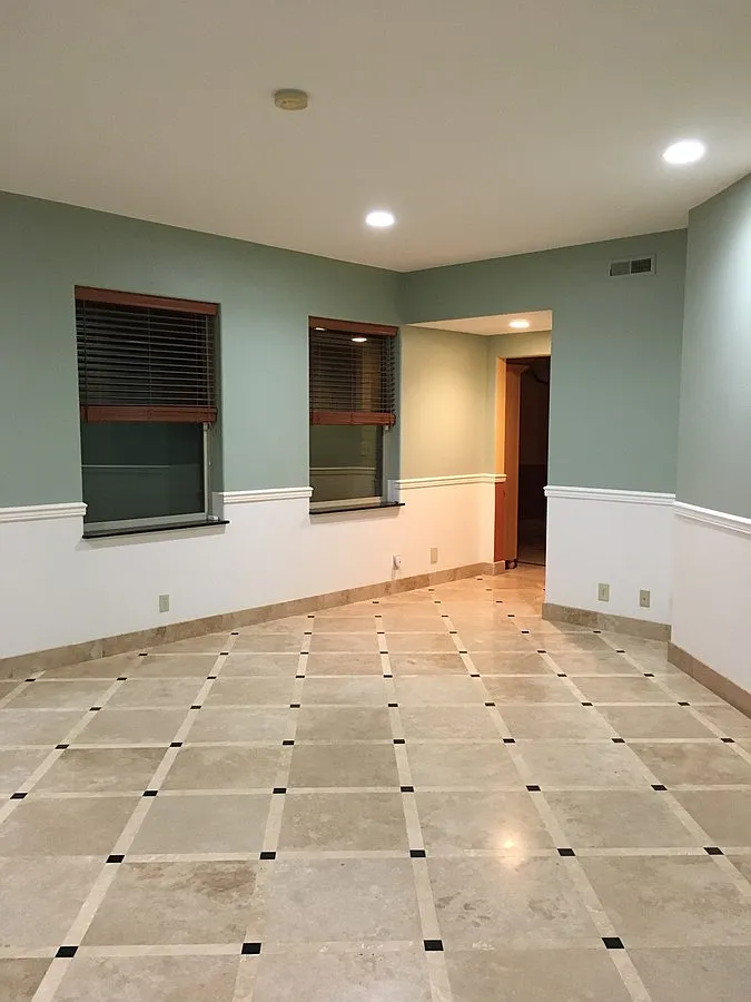 4 bed, 3.5 bath, 4338 sqft, $3,095 — Photo 3