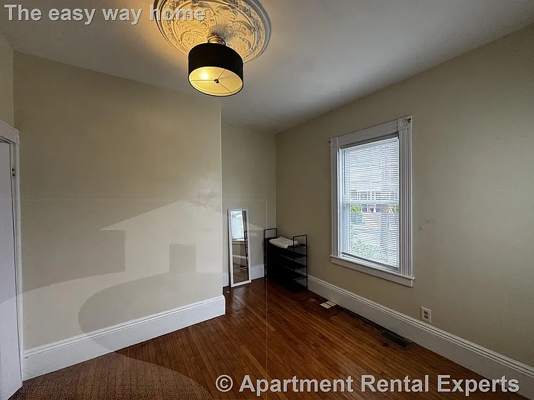 74 Bower St #1 — Photo 13