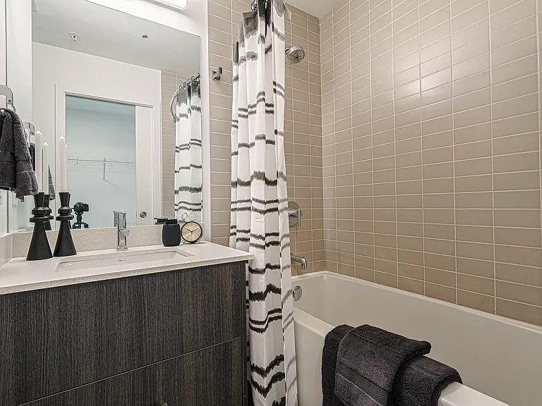 10023 104th St NW — Photo 45