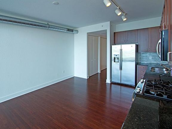 4th image of 150 E Robinson St Unit 814