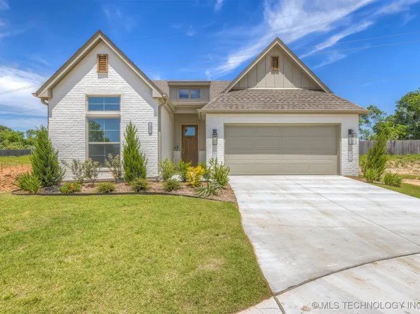 1331 N Beech St, Broken Arrow, OK 74012