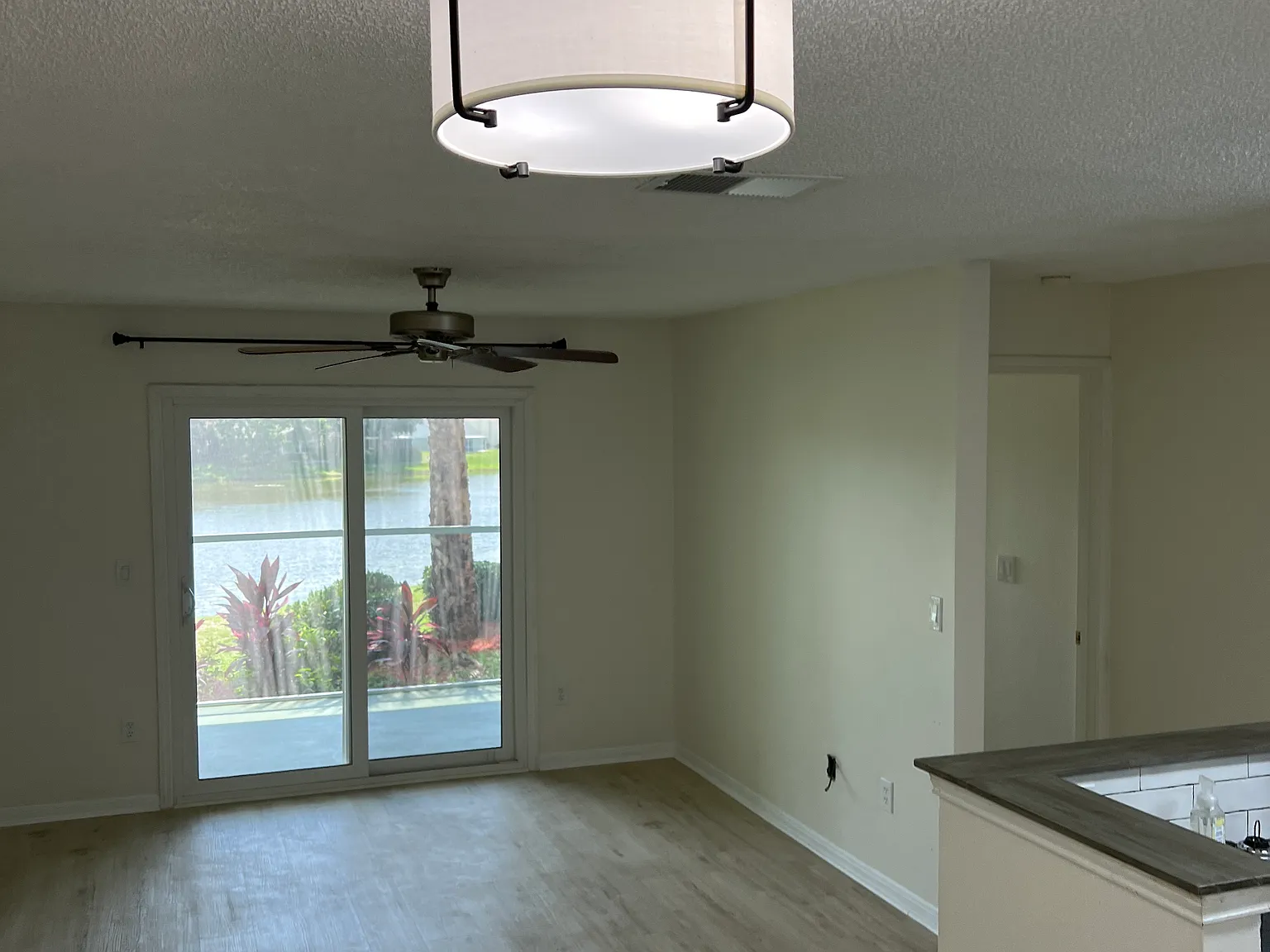 2533 Grassy Point Drive — Photo 4