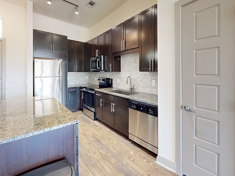 The Flats at Palisades — Photo 90