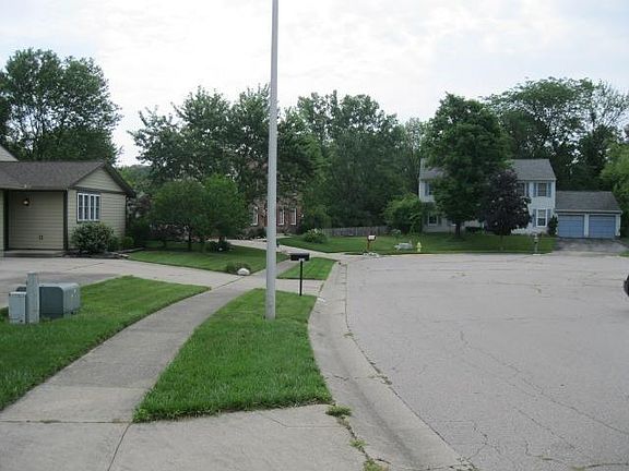 4th image of 2209 Cogswell Ct