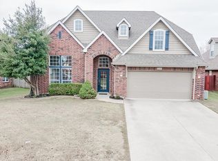 8008 S Elder Ave, Broken Arrow, OK 74011