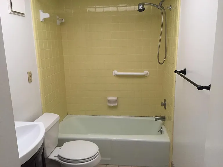 4437 Vieux Carre Cir #A — Photo 6
