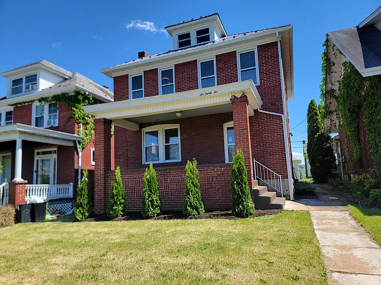 632 Hill Top Dr — Photo 29