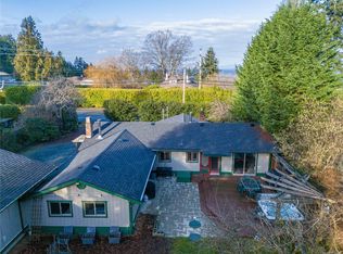 3872 Island Hwy W, Nanaimo, BC V9K 2G9