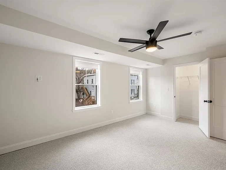 32 Union St #32 — Photo 33